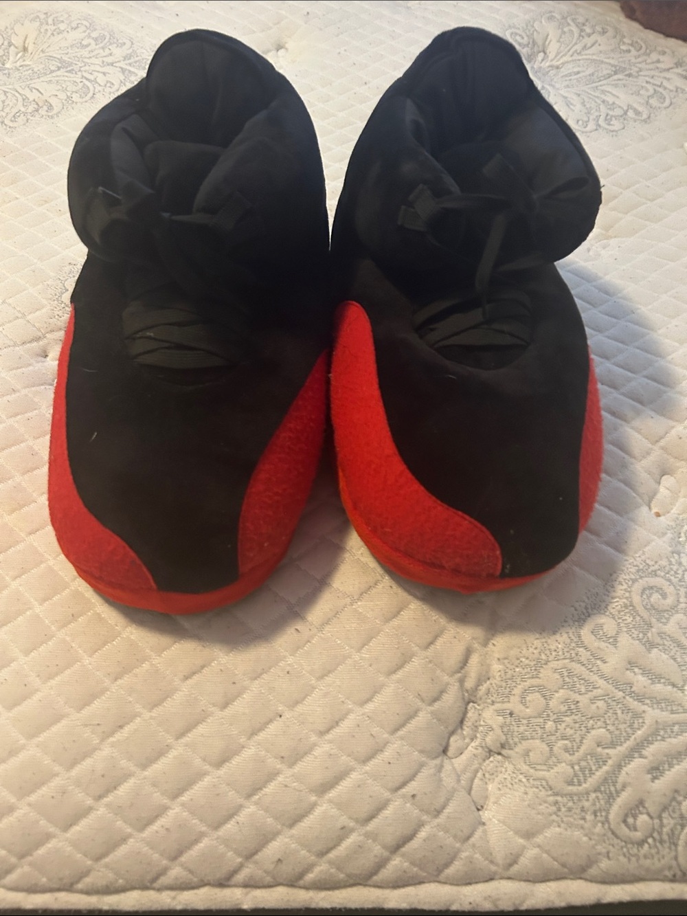 Jordan Men's Black and Red Plush Slide Slippers